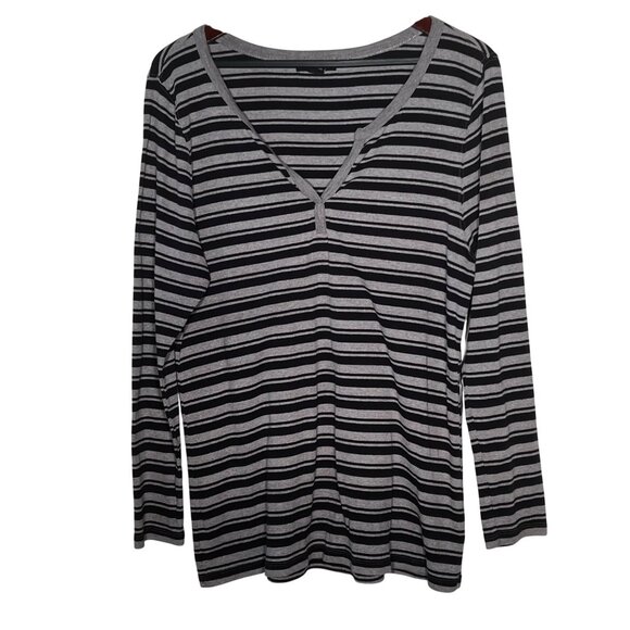 Twist Tees Size 2 Oversized Gray Black Striped V-neck Long Sleeve Top Stretch - Picture 2 of 16